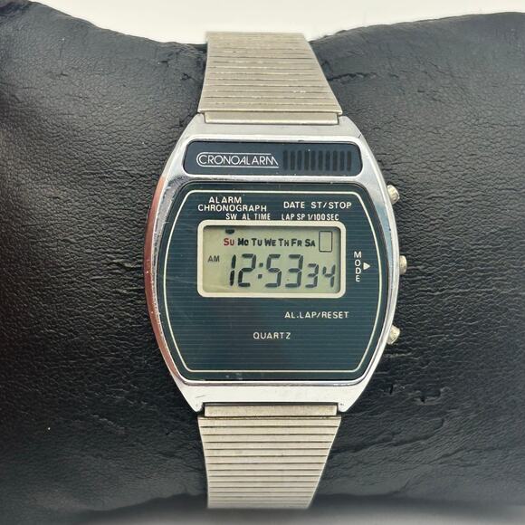 Vintage 1980s Cronoalarm Silver St. Steel Digital Quartz Watch New Battery main image 4